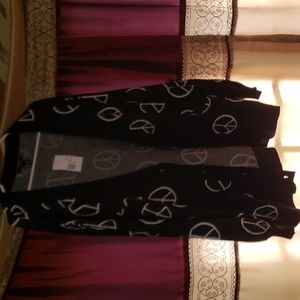 Forever 21 Medium Black Peace Sweater